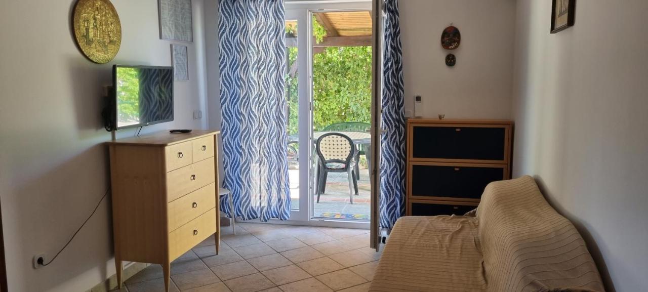 Apartmani Karla Baška Exterior foto